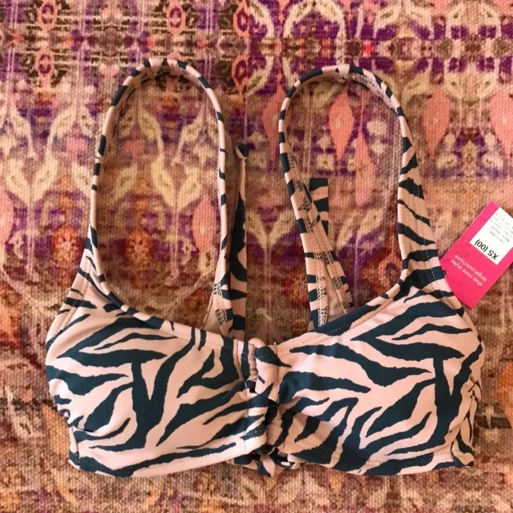 Target animal print bikini top sz XS NWT